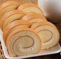 Triple Roll (Vanilla Flavored Roll Cake)
